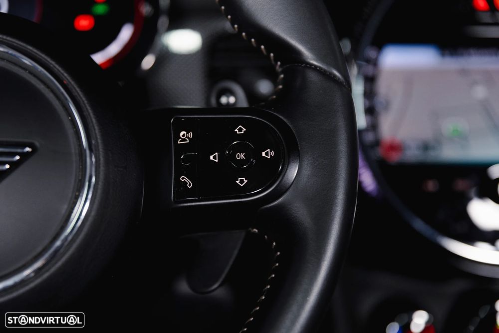 MINI 3 Portas John Cooper Works Auto Desportiva - 18