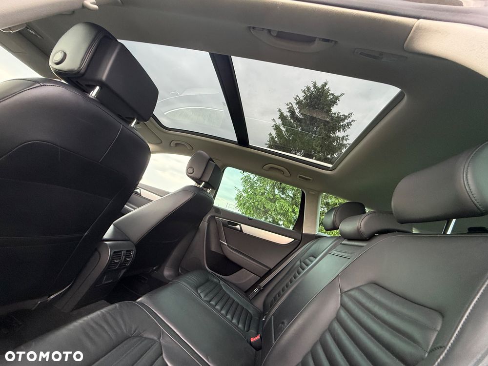 Volkswagen Passat 2.0 TDI Highline DSG - 12