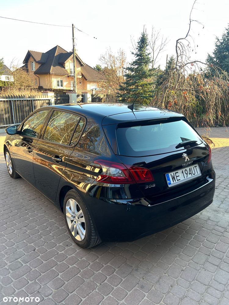 Peugeot 308 - 5