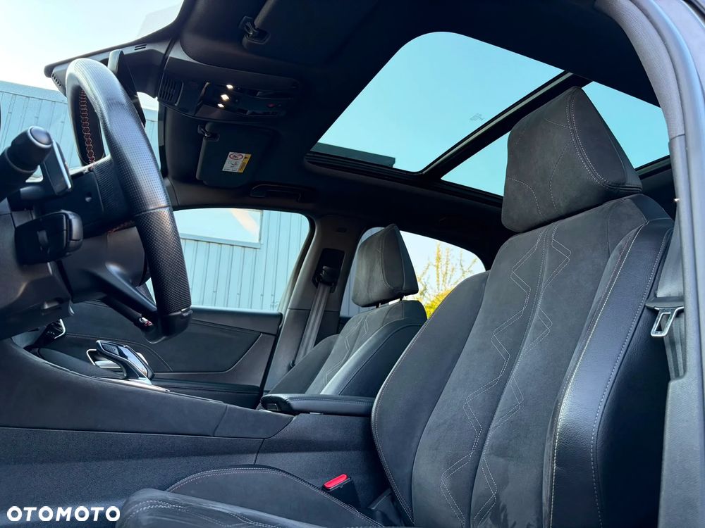 DS Automobiles DS 7 Crossback - 36