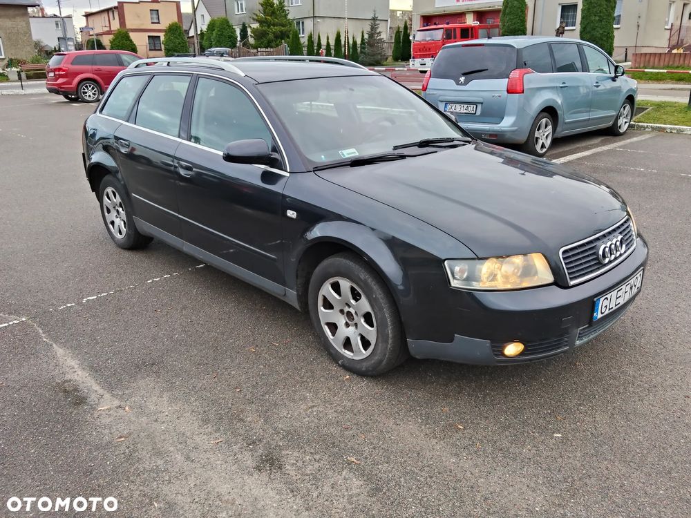 Audi A4 Avant - 6