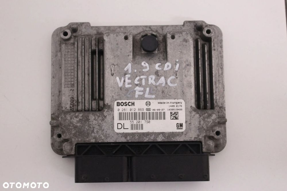 VECTRA C LIFT 1.9 CDTI KOMPUTER SILNIKA 281012869 - 1