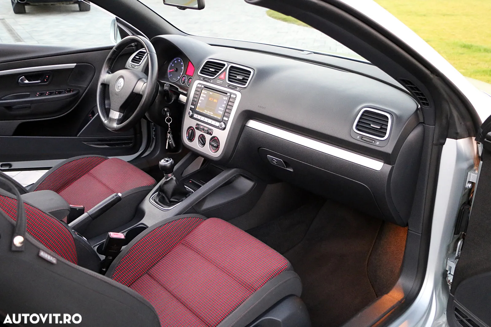 Volkswagen Eos 2.0 FSI Individual Chrom - 18