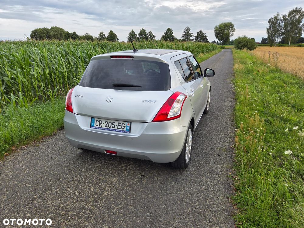 Suzuki Swift - 8