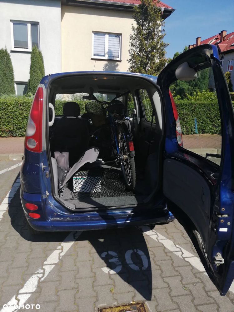 Toyota Yaris Verso 1.3 Luna - 17