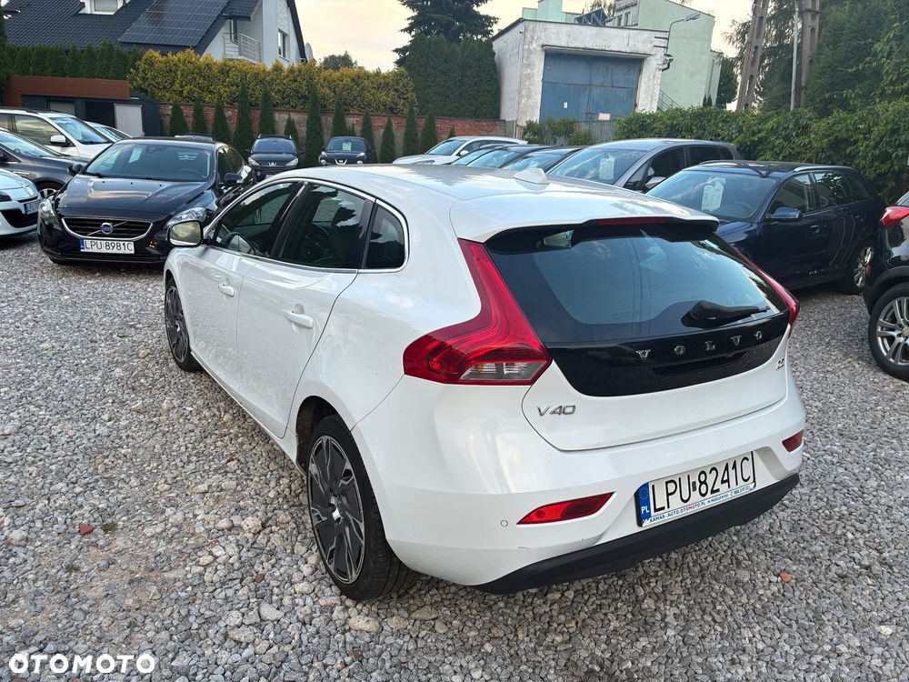 Volvo V40 D2 - 5