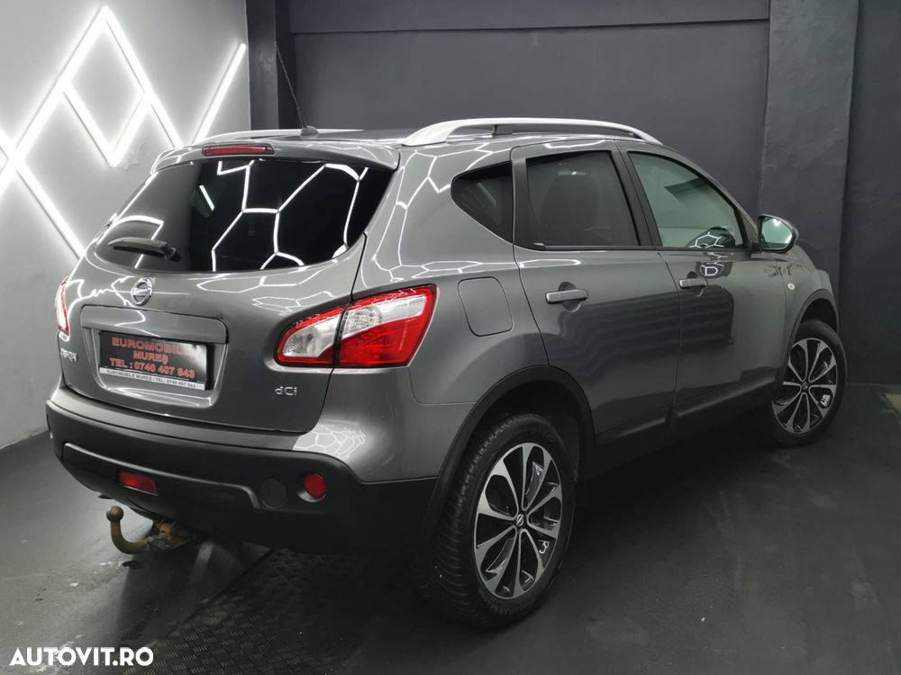 Nissan Qashqai 1.6 DCI 4 x 4 DPF Start/Stop I-Way - 10