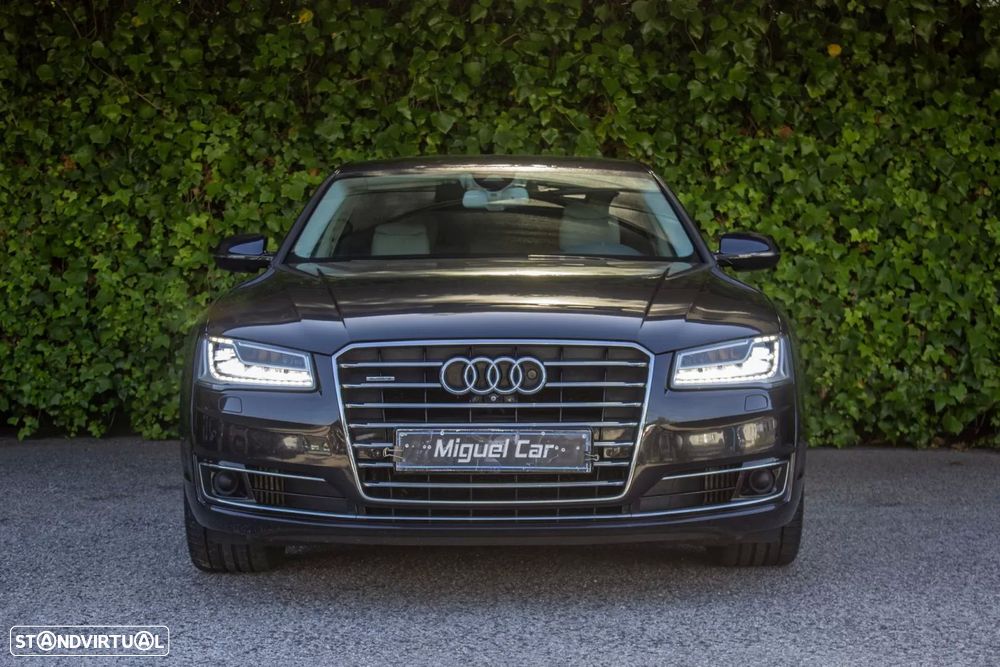 Audi A8 3.0 TDI V6 quattro L.C.D.Exclusive - 2