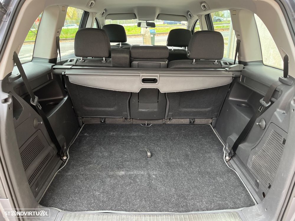 Opel Zafira 1.9 CDTi Enjoy - 11
