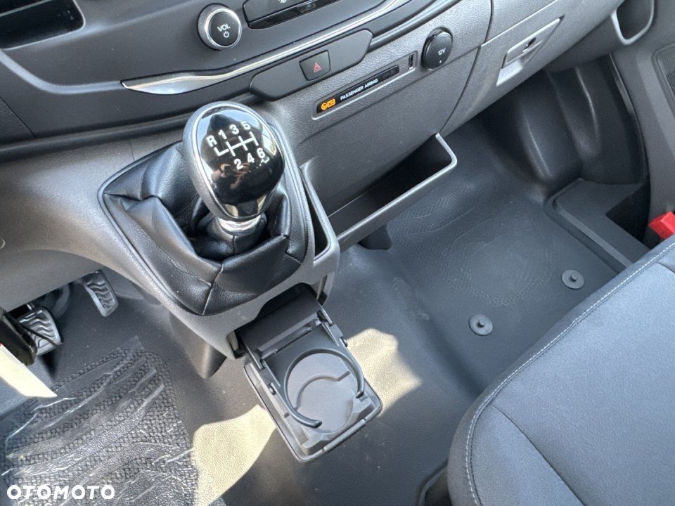 Ford Transit - 16
