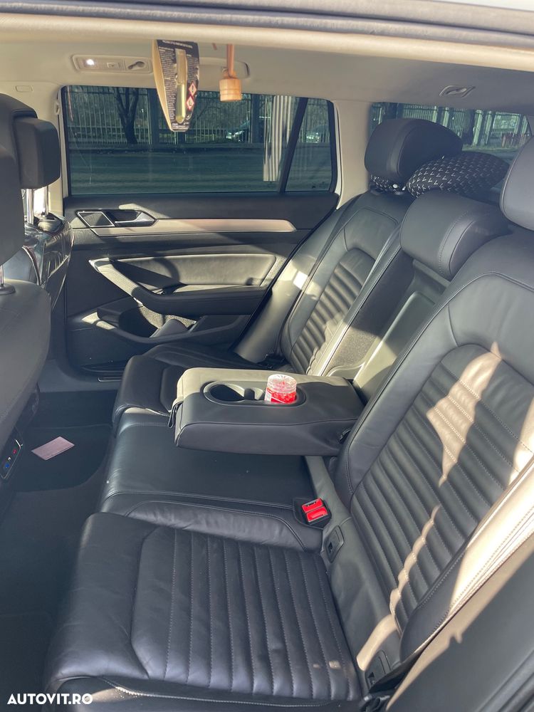 Volkswagen Passat 2.0 TDI SCR DSG Highline - 8