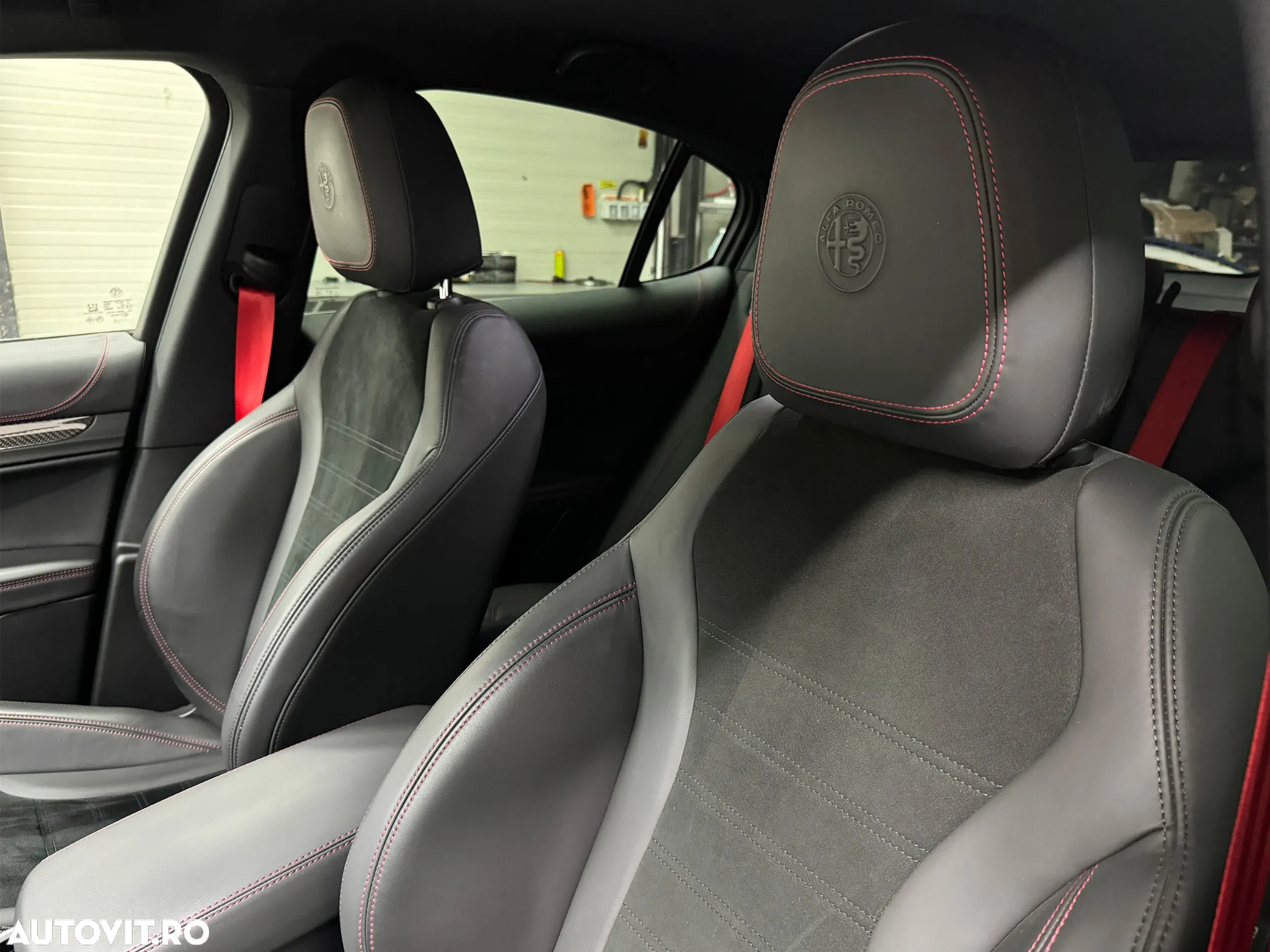 Alfa Romeo Stelvio 2.9 V6 Turbo AWD AT8 Quadrifoglio - 13