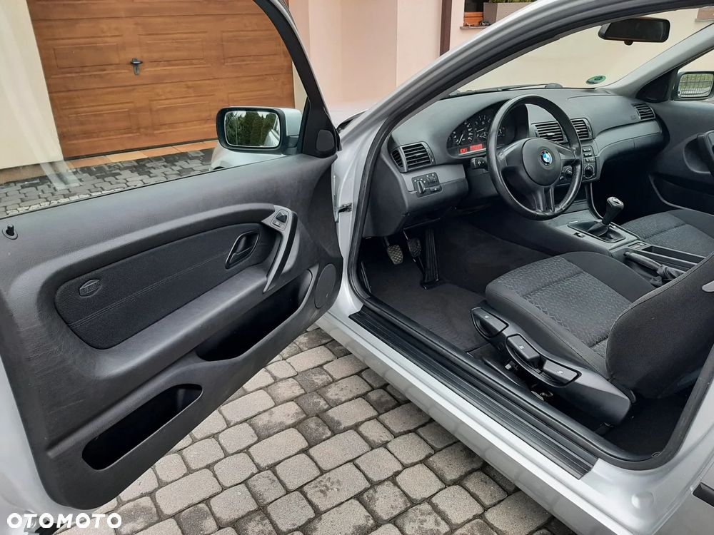 BMW Seria 3 316ti - 21