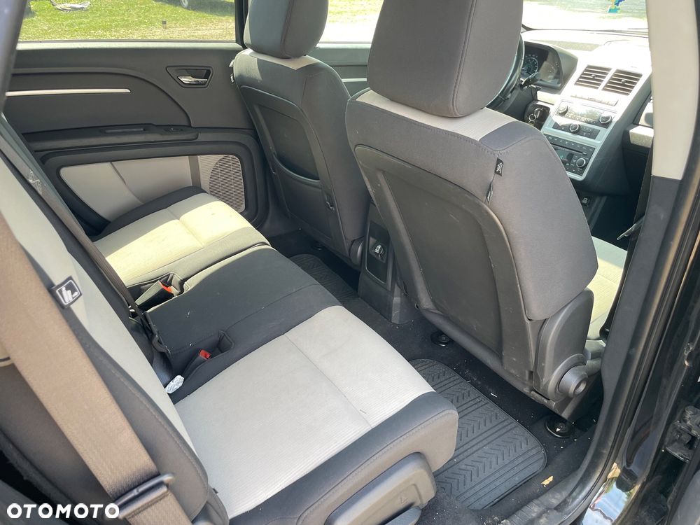Dodge Journey 2.0 CRD DSG SXT Cool Family - 20