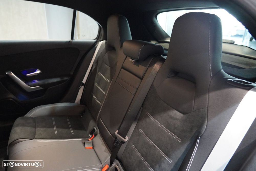 Mercedes-Benz A 200 - 33
