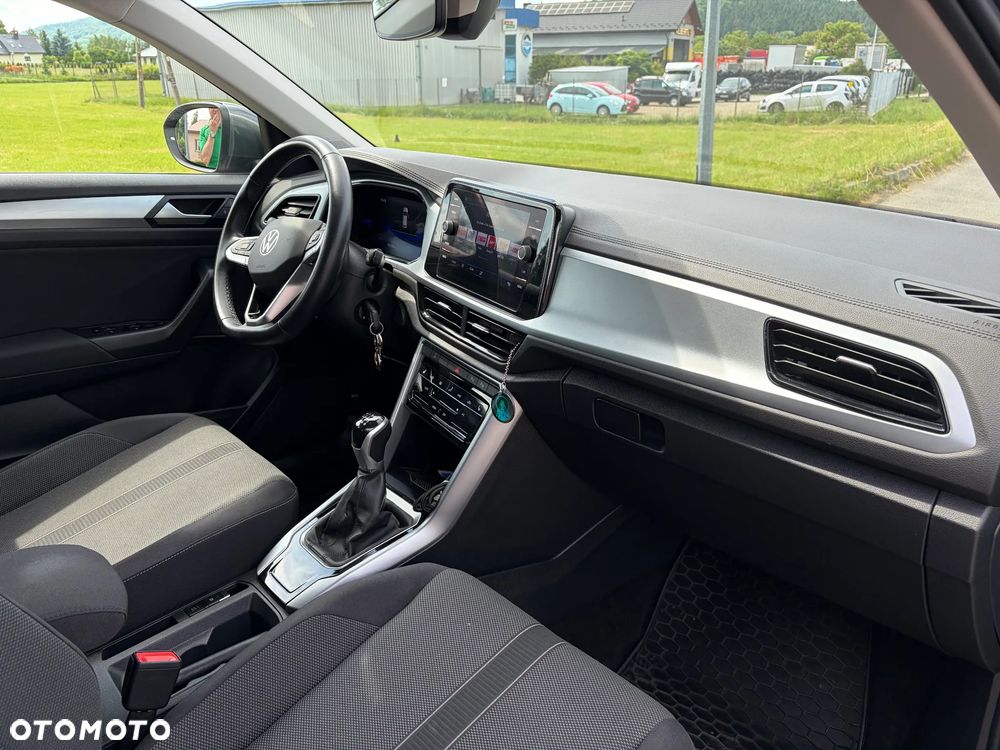 Volkswagen T-Roc 1.5 TSI Life - 30