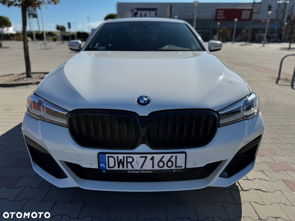 BMW Seria 5 520d M Sport - 27