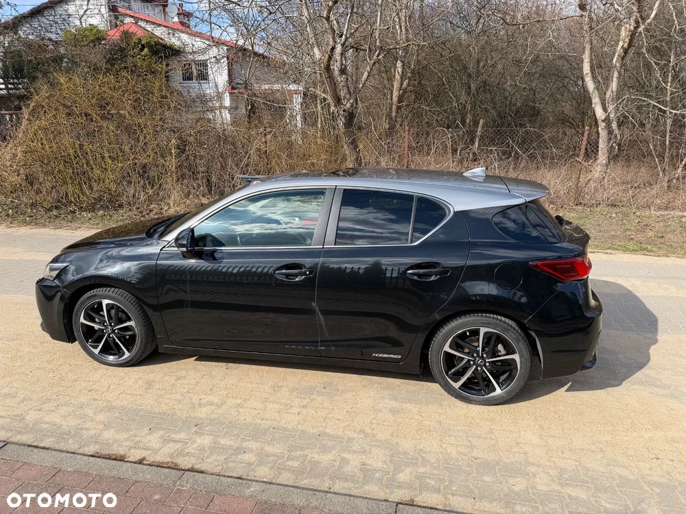 Lexus CT 200h Business Edition - 6