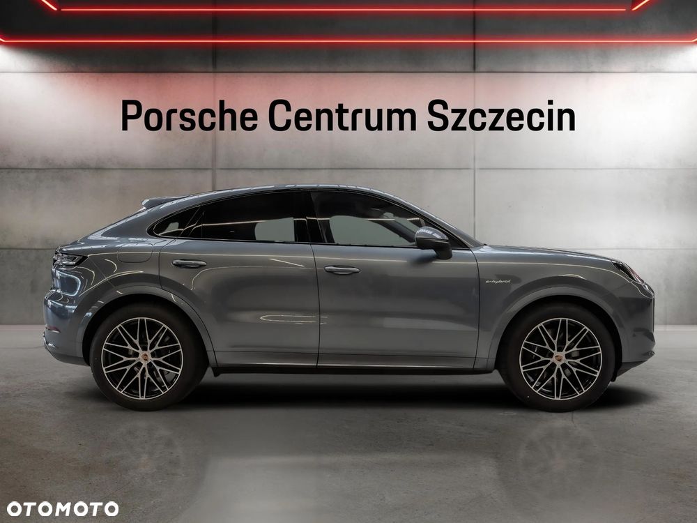 Porsche Cayenne E-Hybrid PHEV - 2