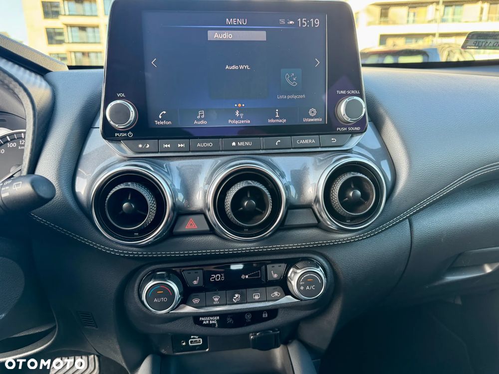 Nissan Juke 1.0 DIG-T N-Connecta DCT - 19