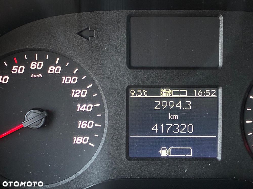 Mercedes-Benz SPRINTER - 17