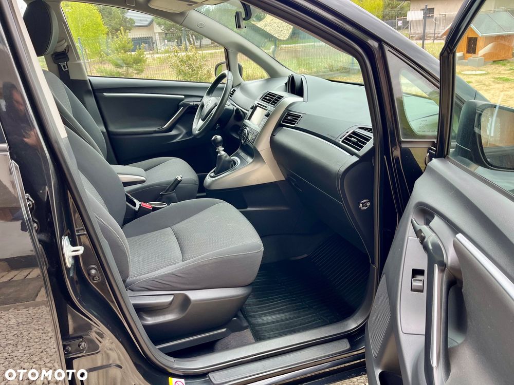 Toyota Verso 1.8 7-Sitzer Executive - 12