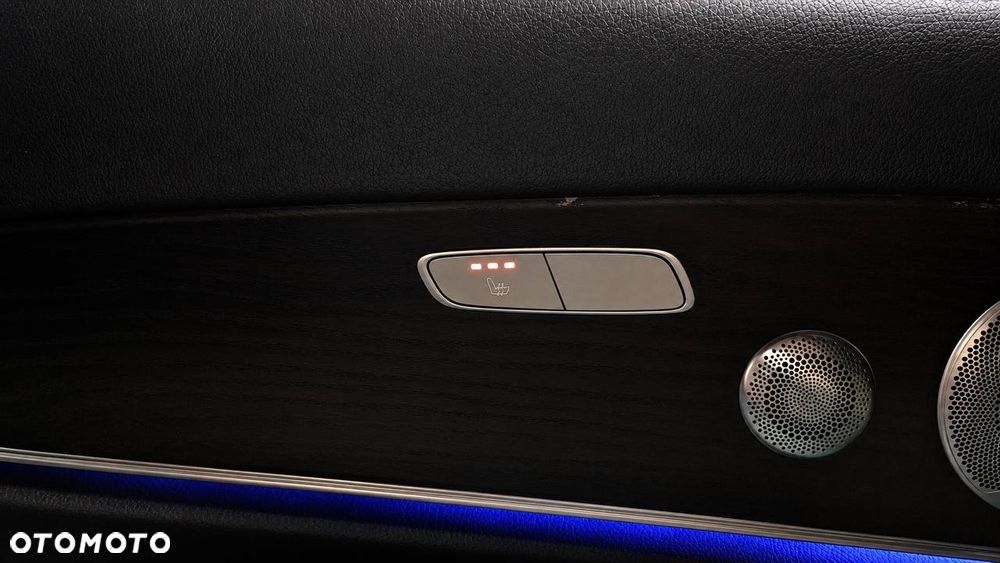 Mercedes-Benz Klasa E 300 9G-TRONIC Avantgarde - 17