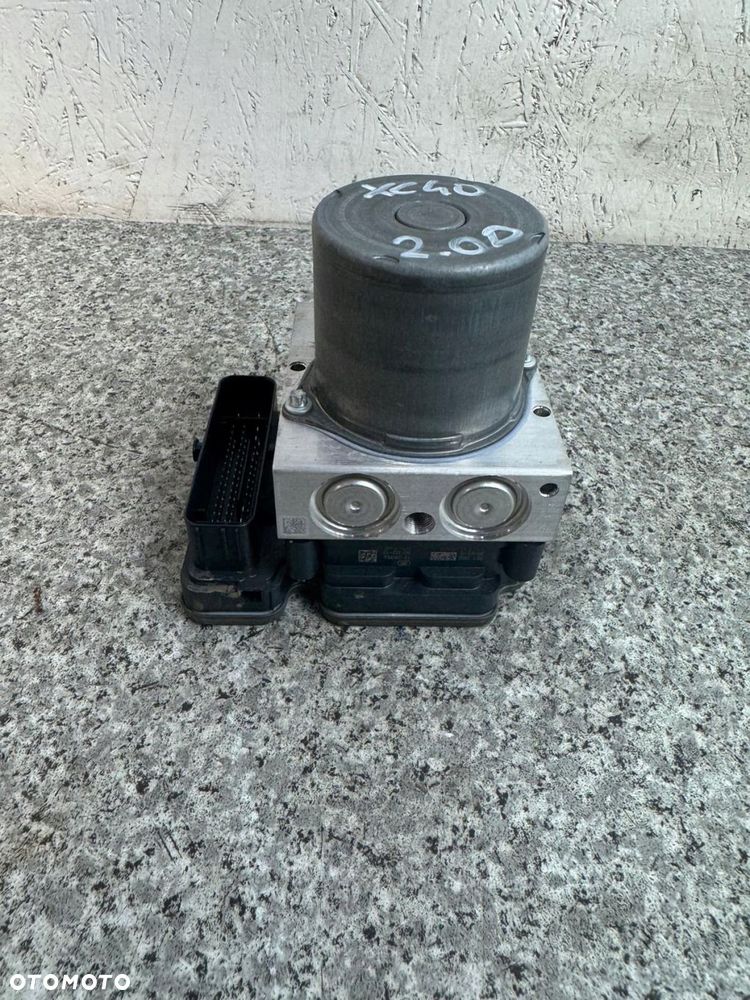 pompa hamulcowa abs volvo xc40 2017-2024 31445742 - 1