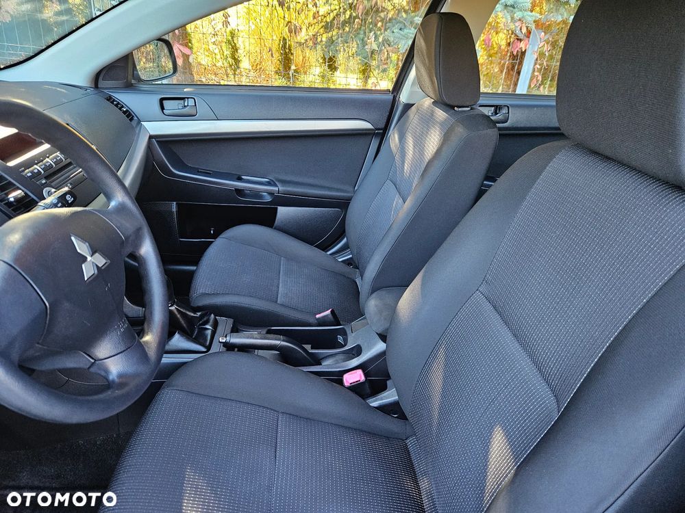 Mitsubishi Lancer 1.8 Instyle - 23
