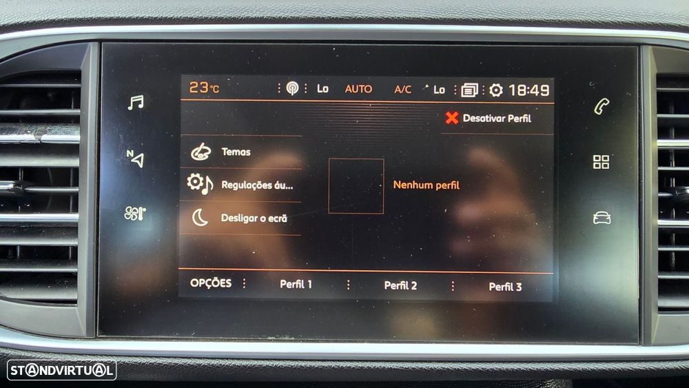 Peugeot 308 SW 1.5 BlueHDi Style - 32