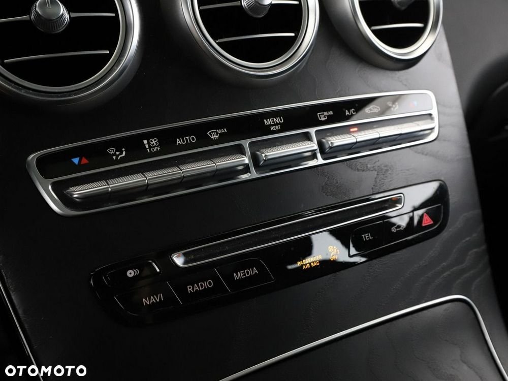 Mercedes-Benz GLC 250 4-Matic - 29