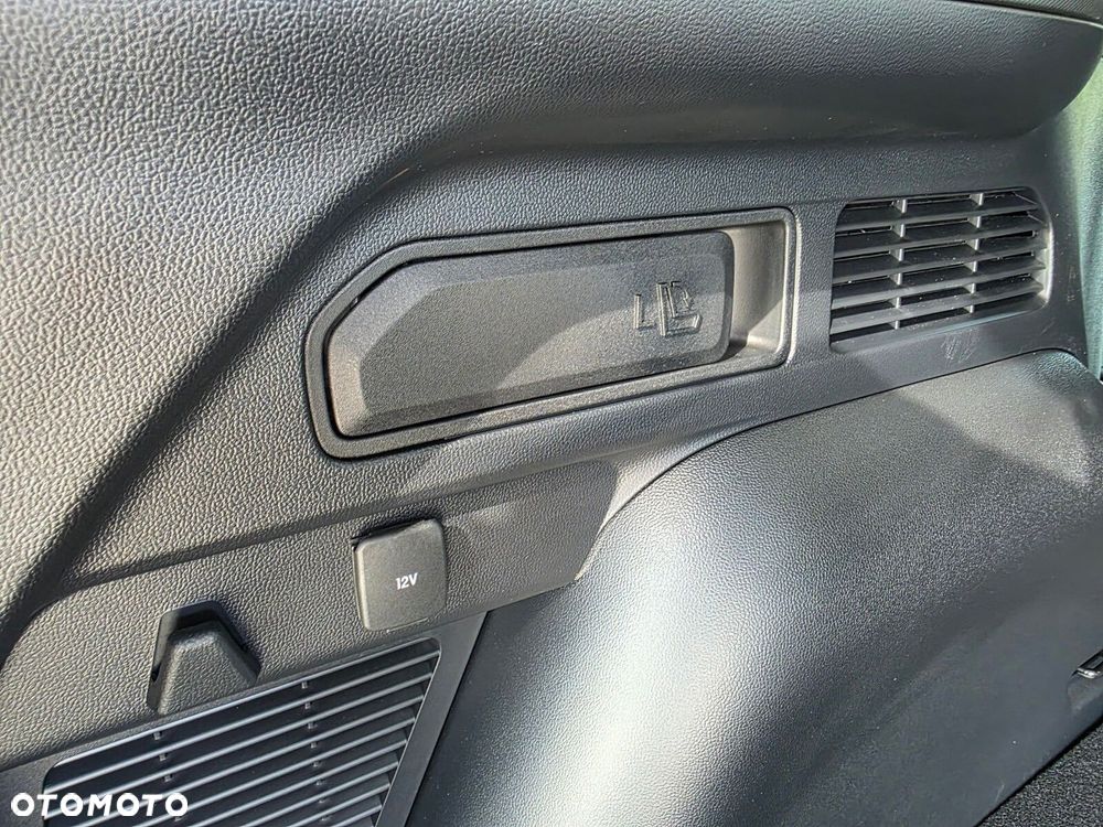 Ford Kuga - 35
