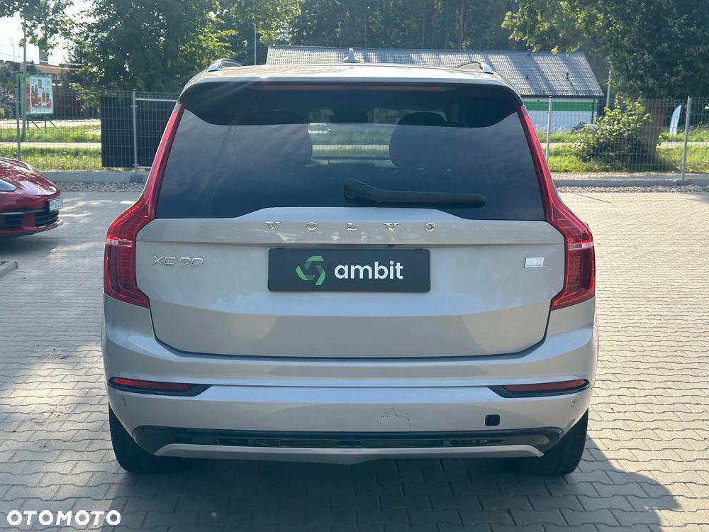 Volvo XC 90 - 7