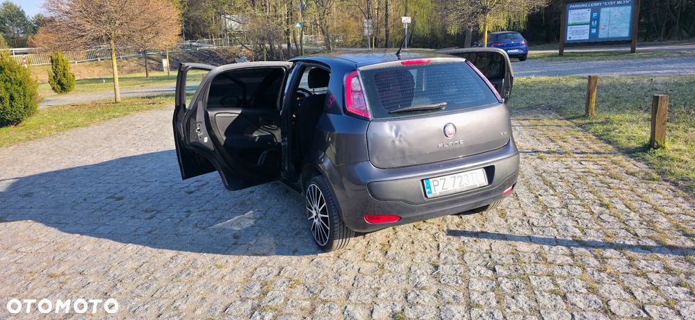 Fiat Punto Evo 1.4 8V Dynamic Euro5 - 7