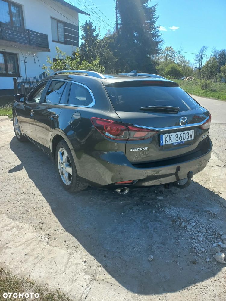 Mazda 6 - 12