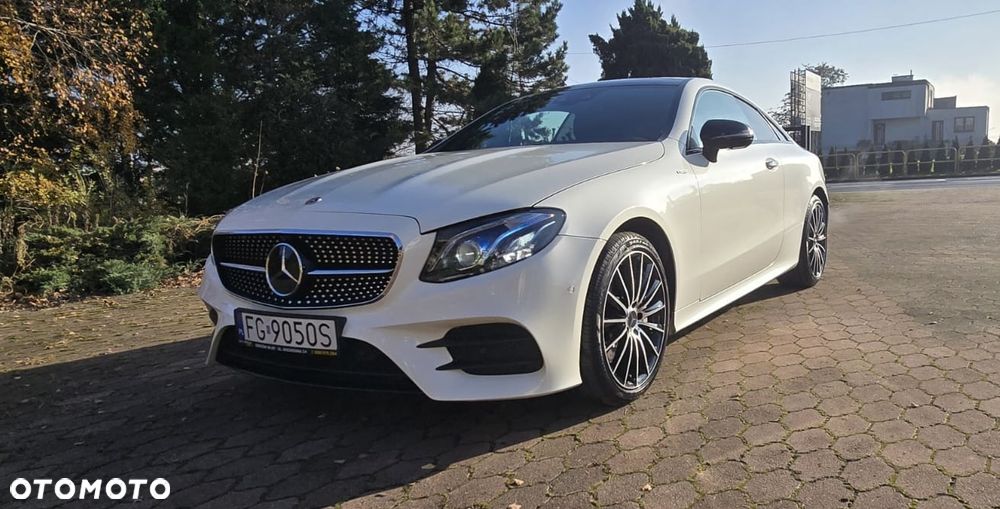 Mercedes-Benz Klasa E 400 4-Matic 9G-TRONIC - 2