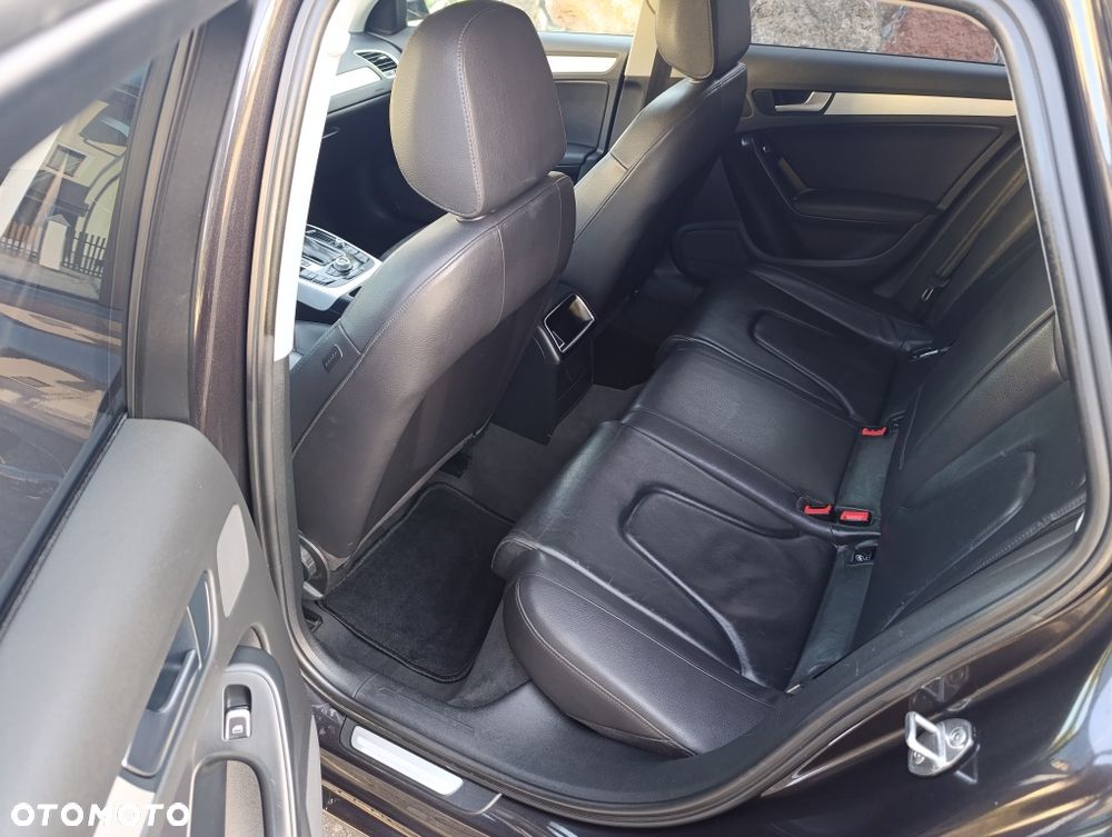 Audi A4 Avant - 6