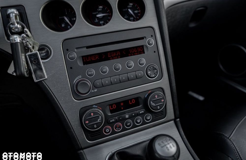 Alfa Romeo Spider - 25