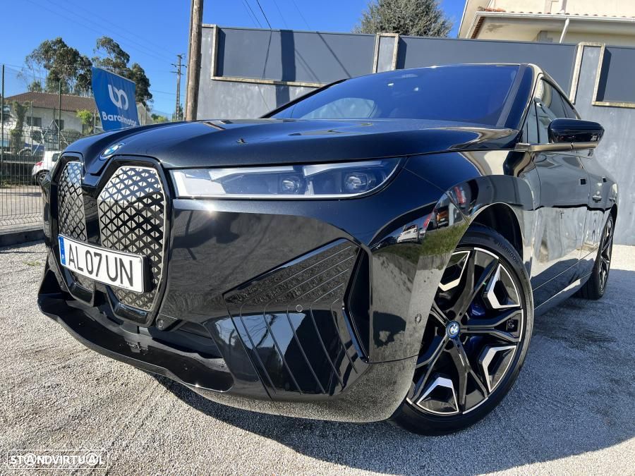 BMW iX xDrive 40 Pack Desportivo - 3