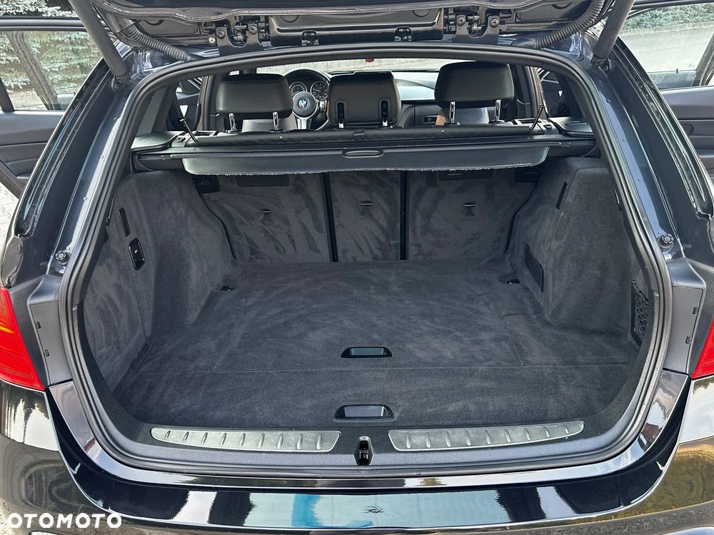 BMW Seria 3 - 37