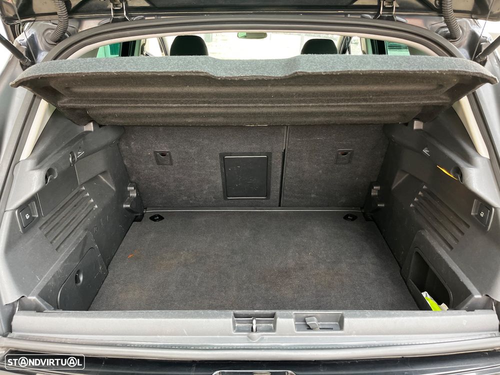 Peugeot 3008 1.6 BlueHDi Style - 9