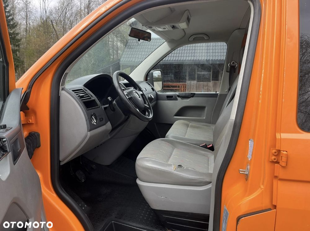 Volkswagen Transporter - 13