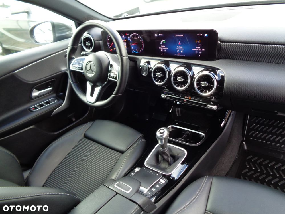 Mercedes-Benz Klasa A 200 Progressive - 21