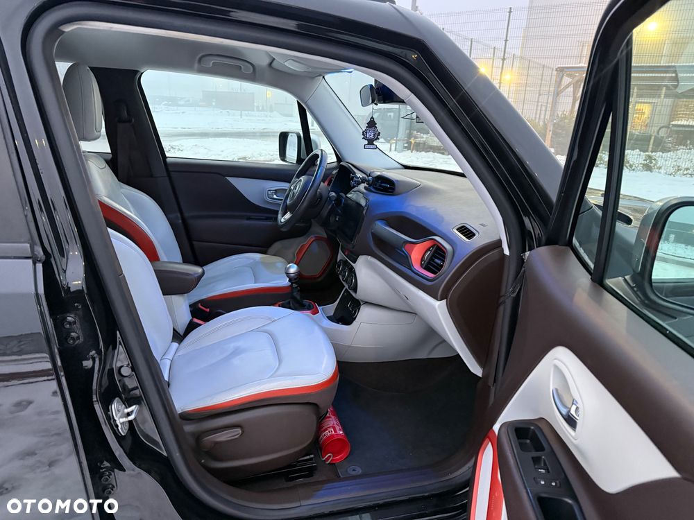 Jeep Renegade 1.4 MultiAir Limited - 12
