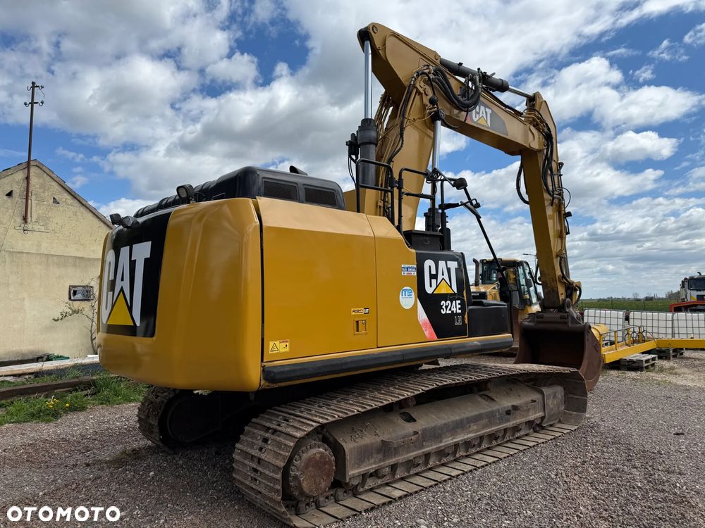 Caterpillar 324 E - 7