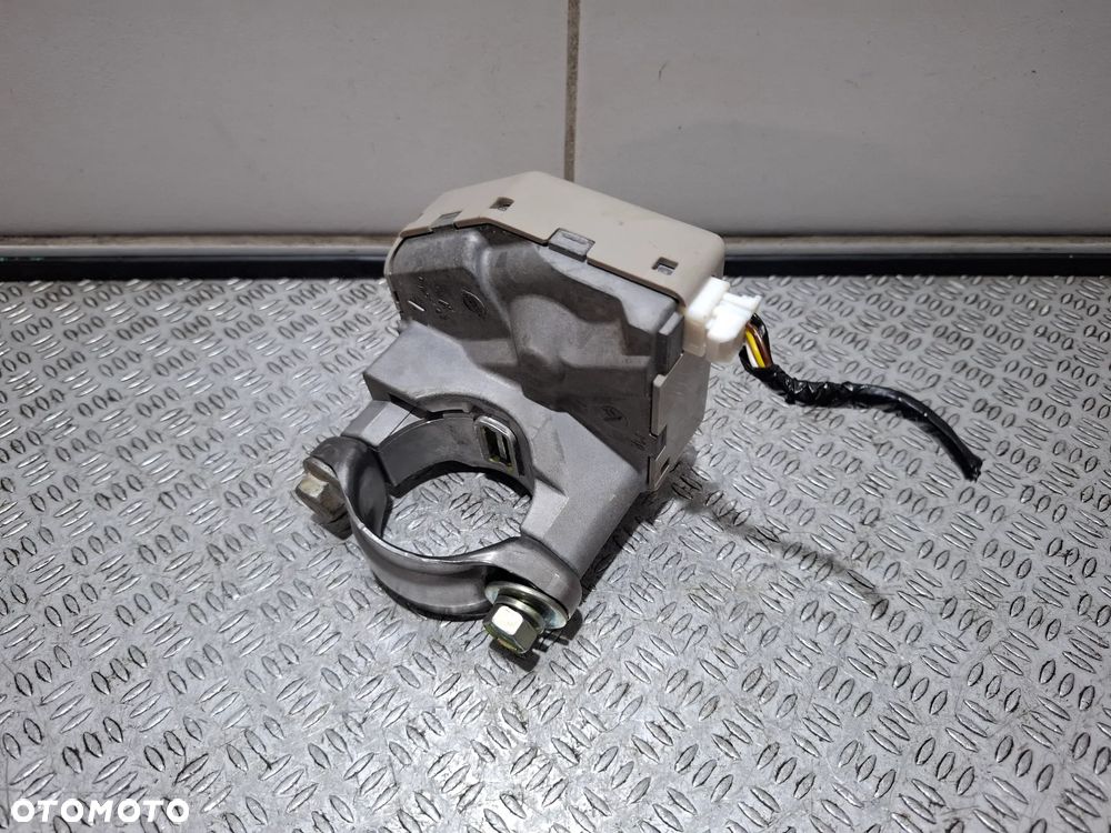 Blokada kierownicy Nissan Navara R 2017 nr 7H120384 - 1