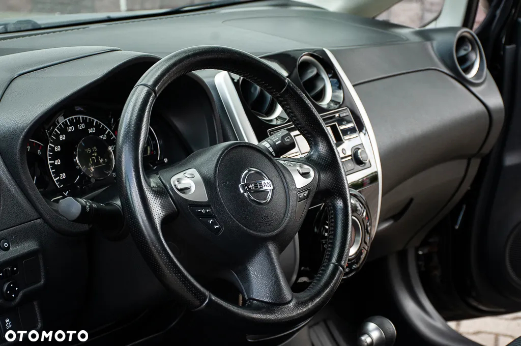Nissan Note 1.2 DIG-S CVT tekna - 23