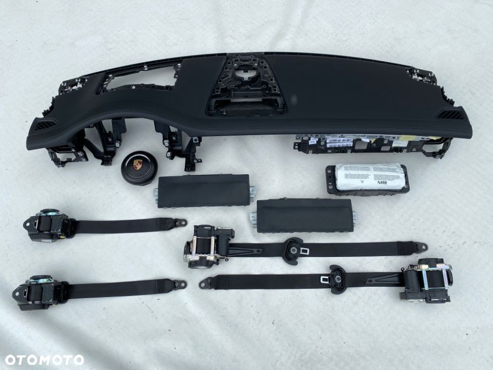 PORSCHE PANAMERA 971 DESKA Head Up KONSOLA KOKPIT PULPIT PÓŁKA PARAPET PODUSZKI AIRBAG KURTYNY PASY - 2