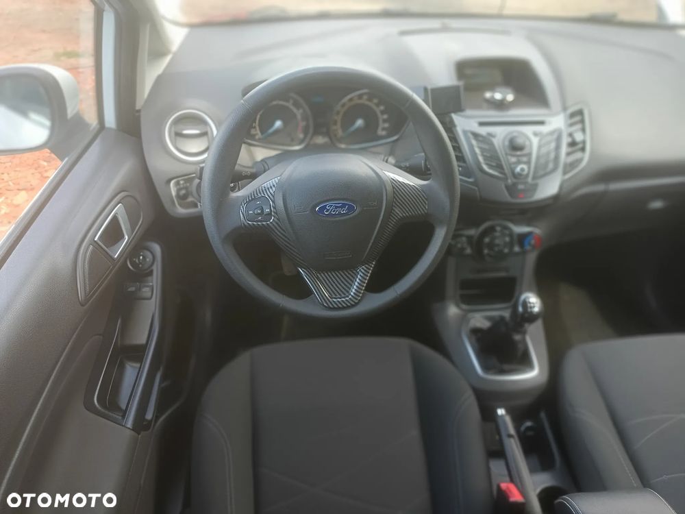 Ford Fiesta 1.25 Titanium EU5 - 15