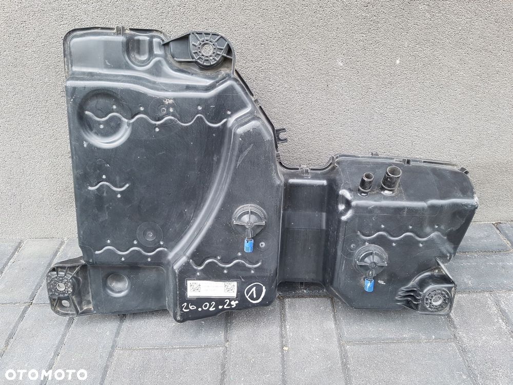 vag zbiornik pompa adblue 5qf131877l - 1